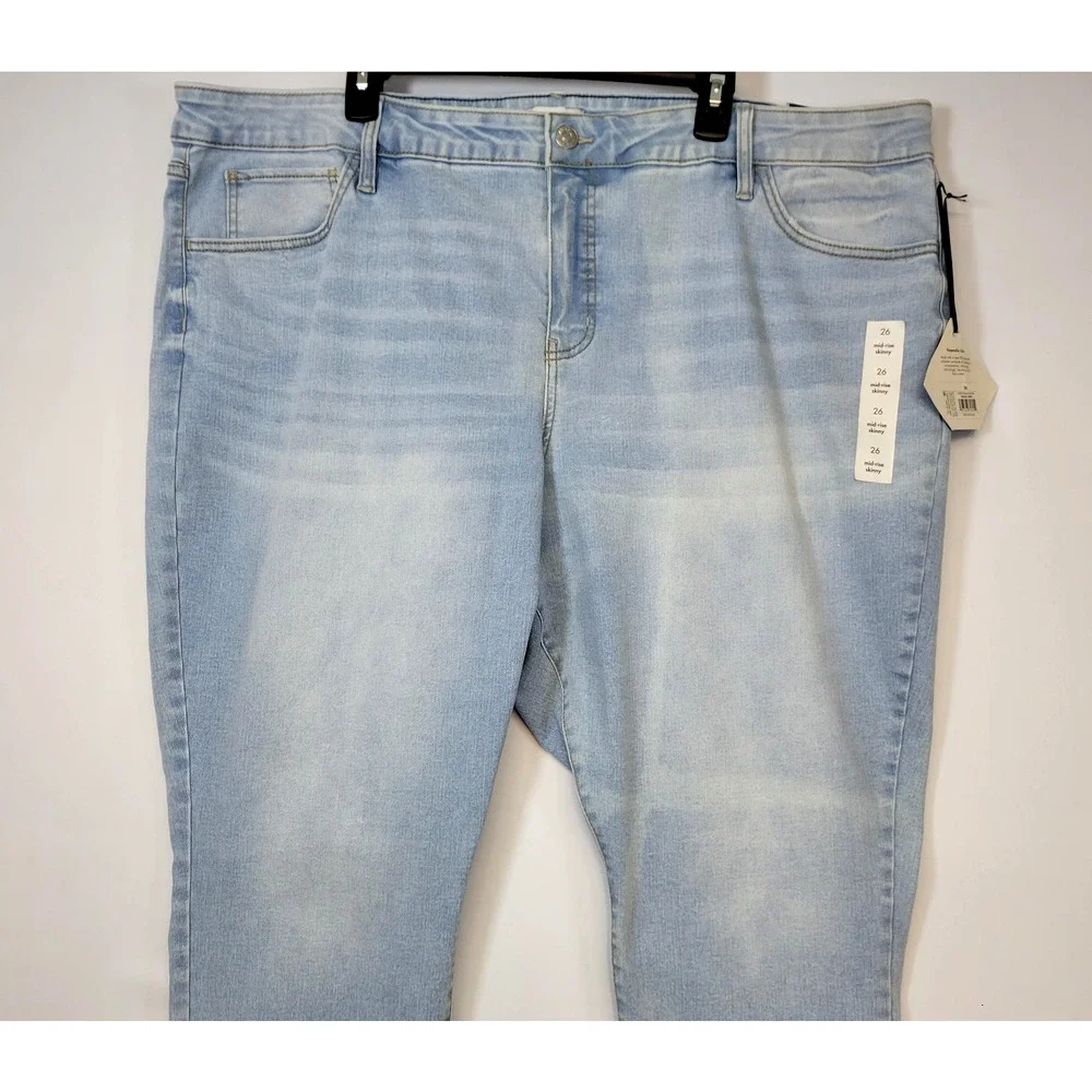 Ava & Viv Jeans Womens 26 Light Blue Mid Rise Skinny Stretch Raw Hem Denim New‎